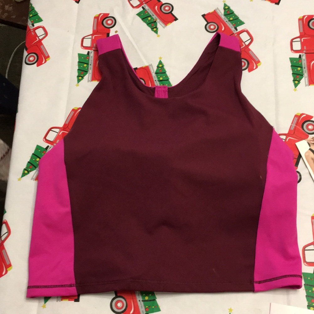Avia medium support workout top